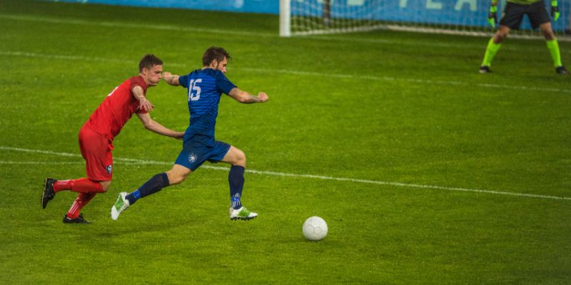 Chọn nhà cái uy tín khi soi kèo bóng đá